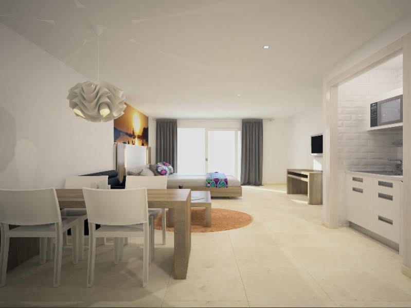 Apartamentos Mar i Vent San Antonio Abad Exterior foto